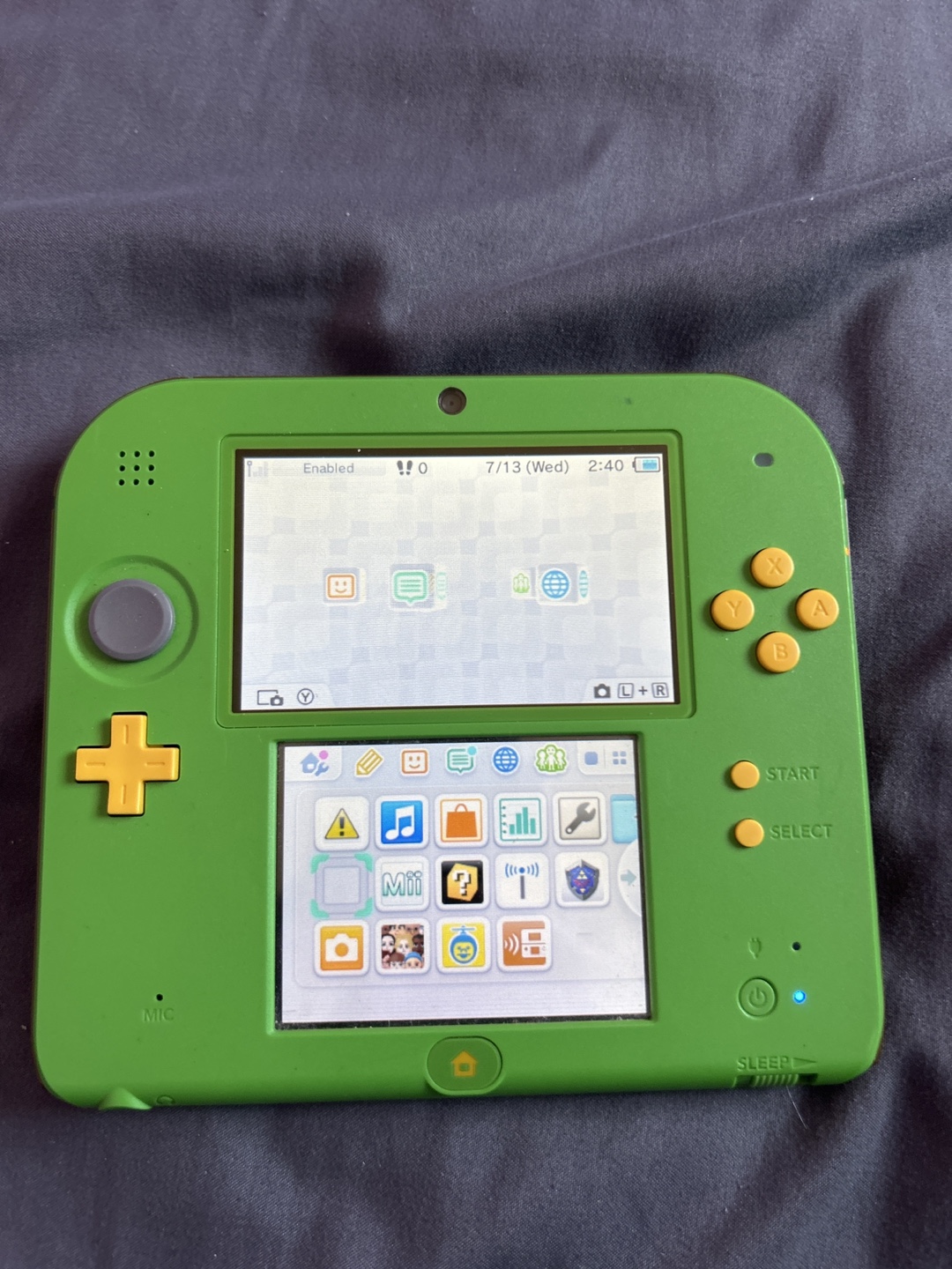 Nintendo 3DS XL Zelda edition Handheld Gaming System - photo 2