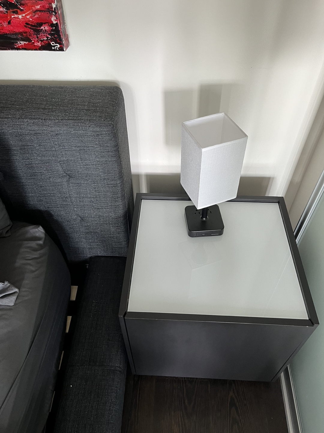 Modern Queen Platform Bed Frame + night table - photo 3