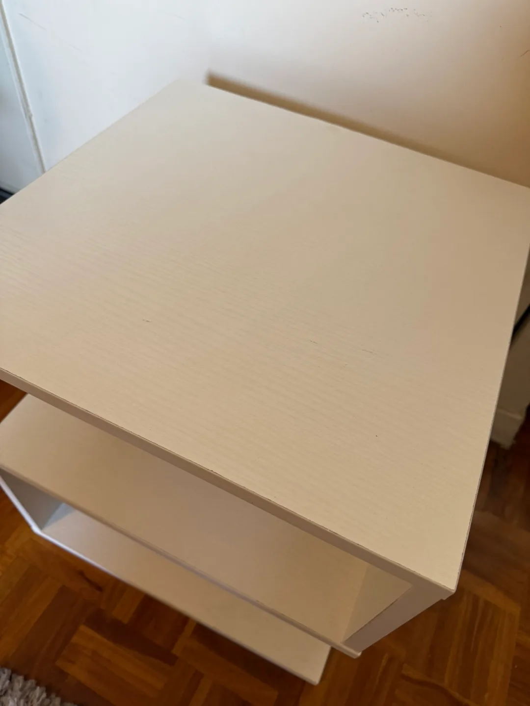 Square White Nightstand image indicator(3)