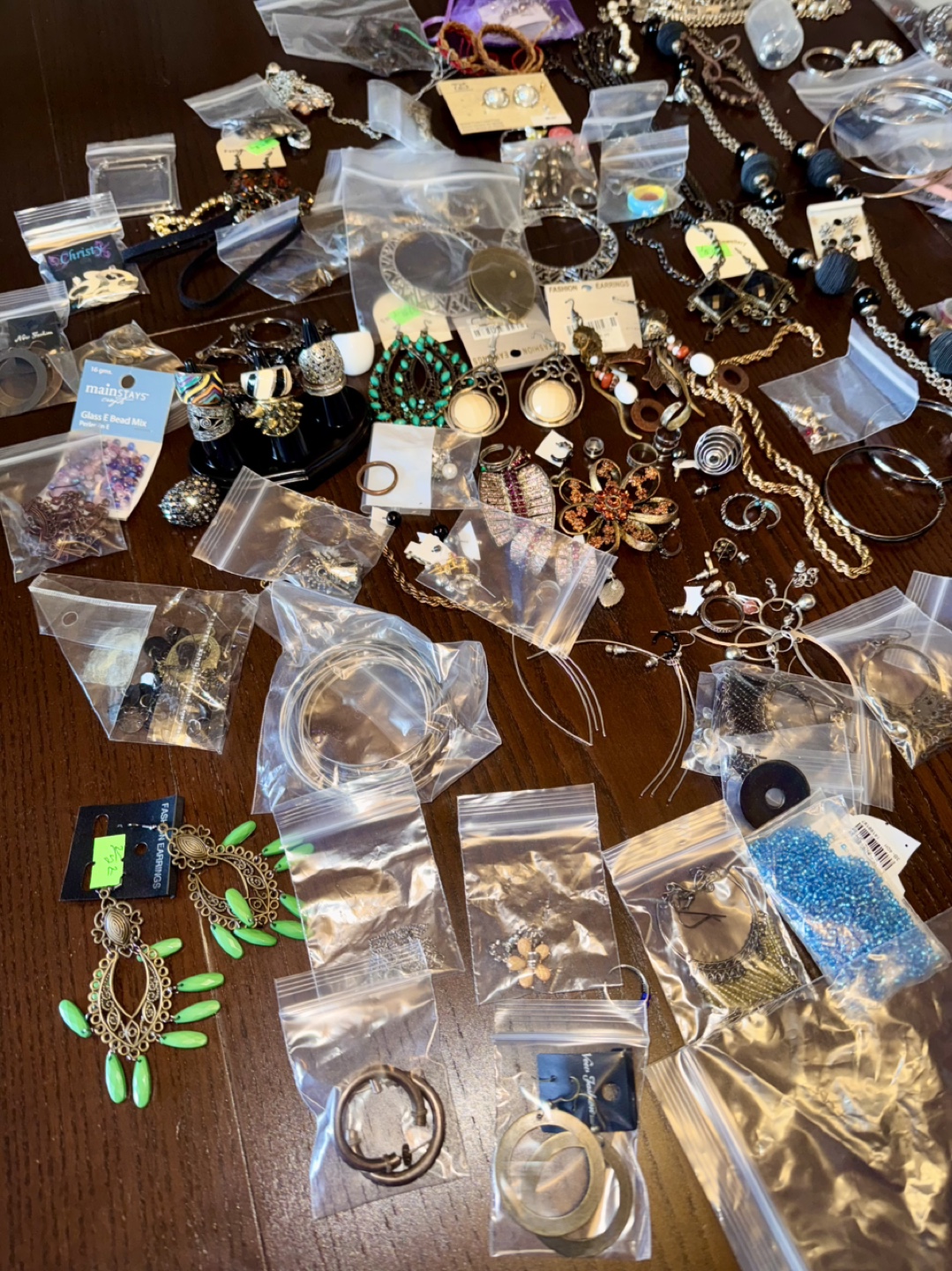 Huge Jewellery Lot - #freecycle Earrings, Bracelets, Necklaces - photo 3