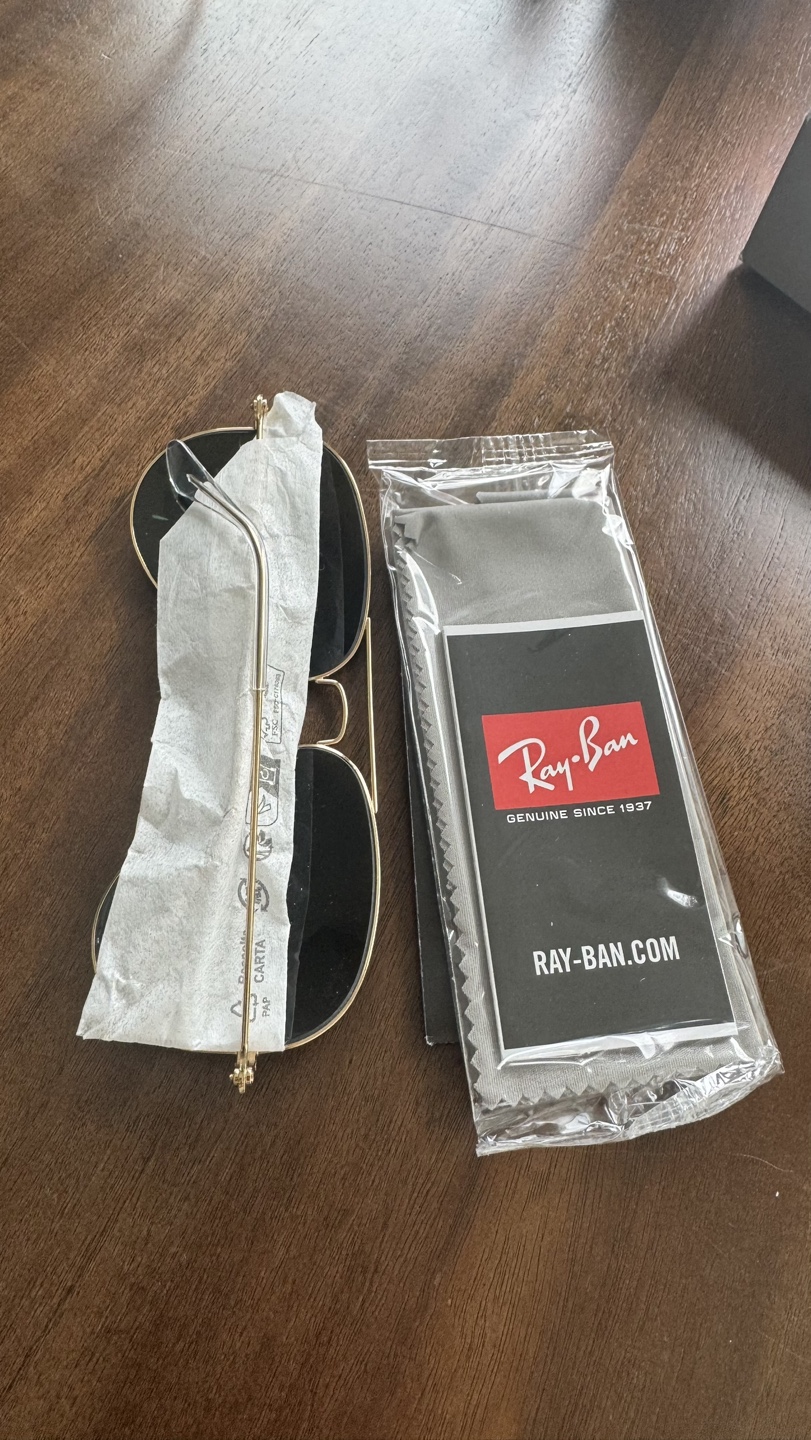 Ray-Ban Aviator Sunglasses with Case and Cleaning Cloth - photo 2