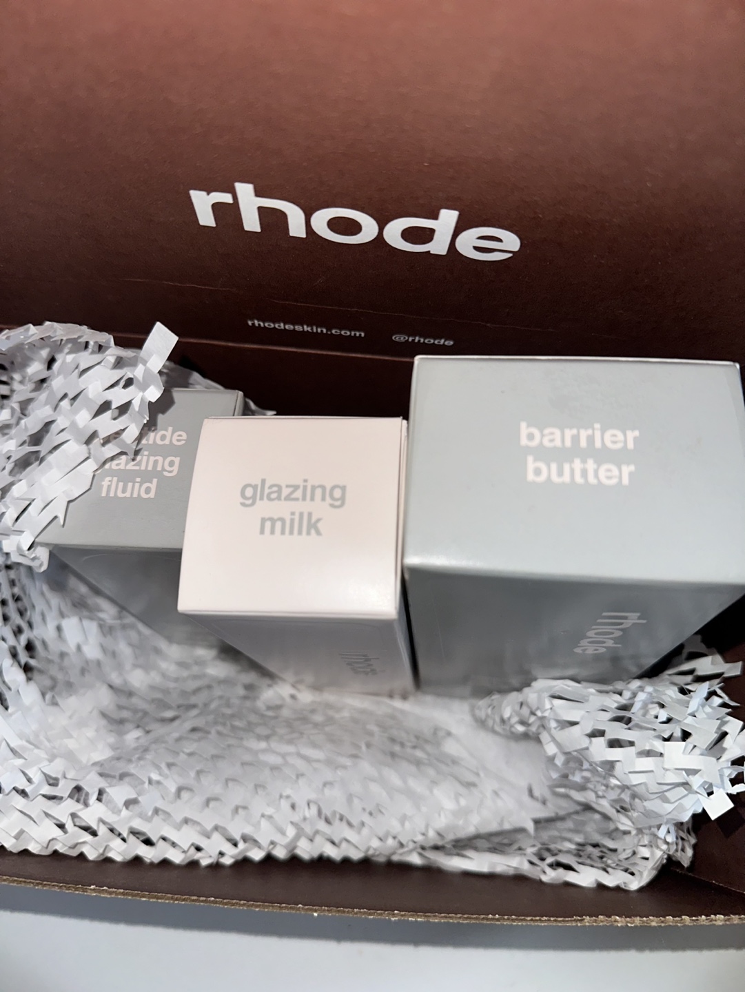 Rhode Peptide Glazing Fluid, Barrier Butter, Glazing Milk - photo 5