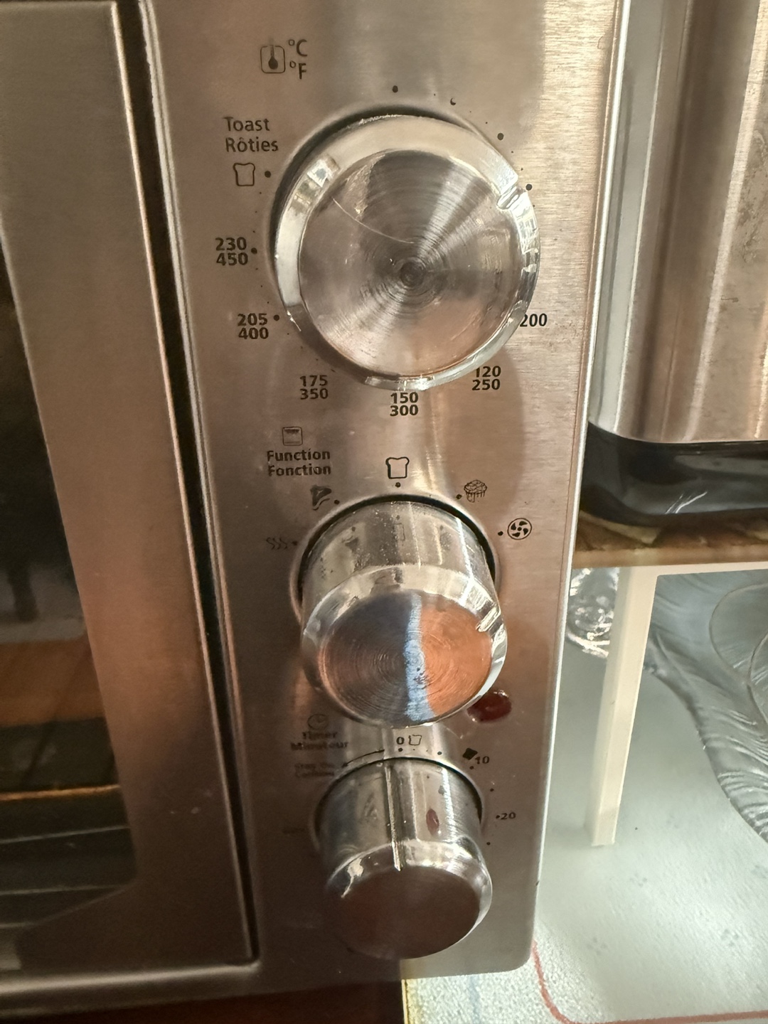 Oster 18-Liter Countertop Oven - photo 2