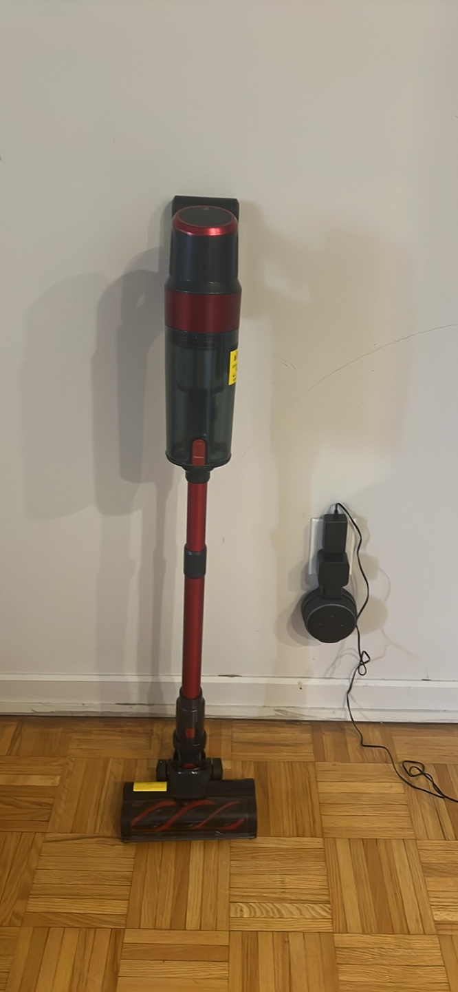 Like New Cordless Stick Vacuum Cleaner - photo 2