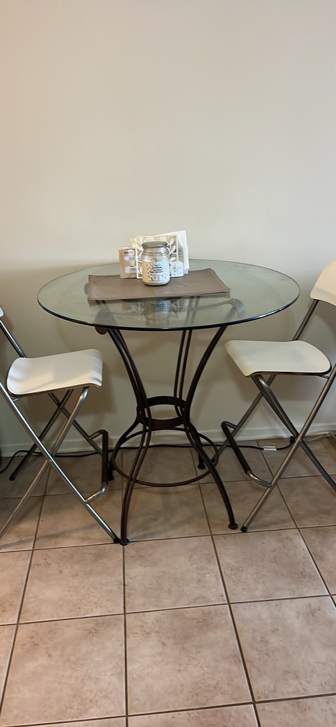 Breakfast/ patio/balcony table