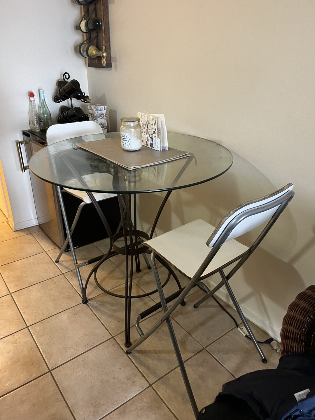 Breakfast/ patio/balcony table - photo 3