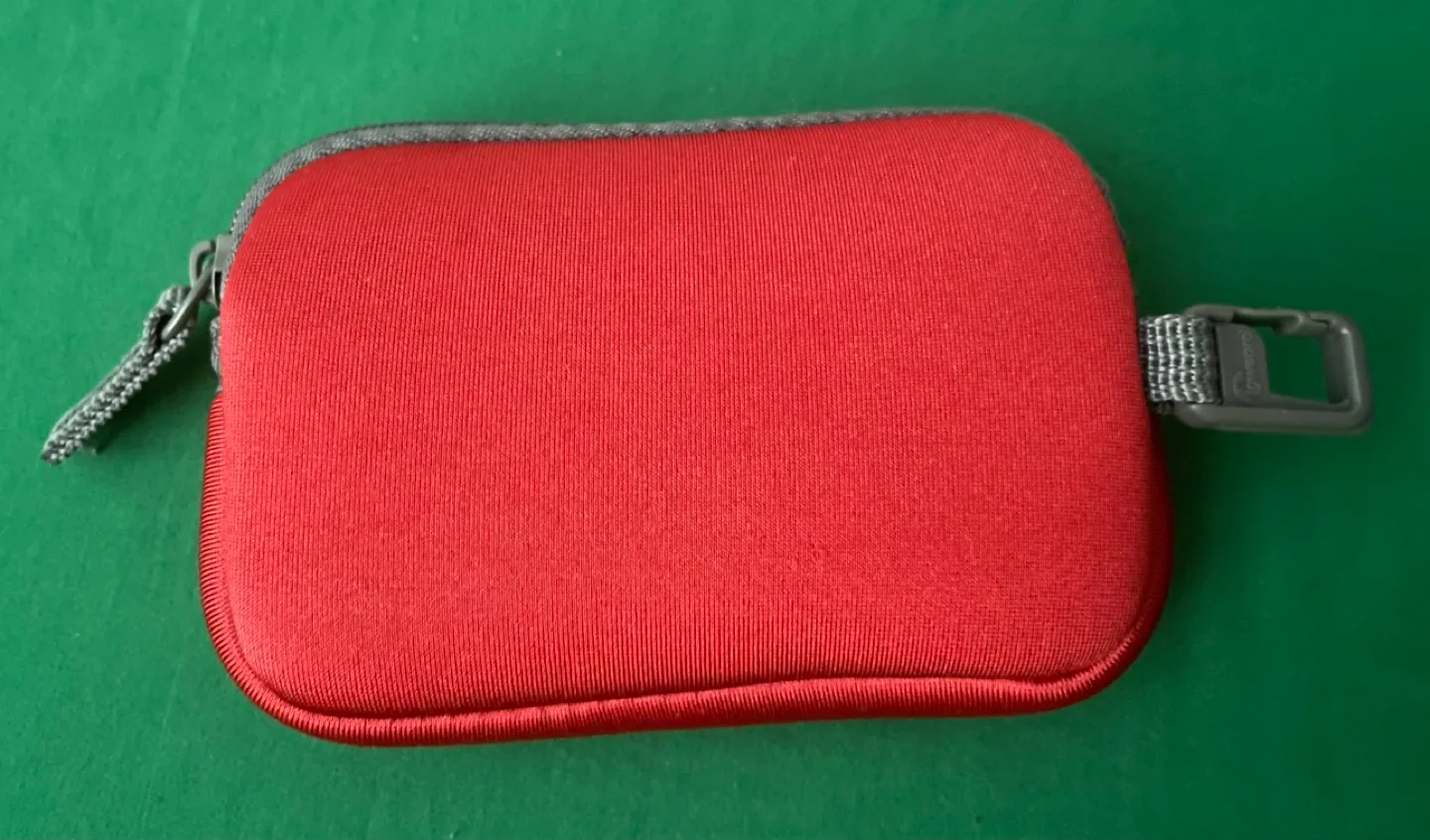 Lowepro Red Zipper Pouch image indicator(3)