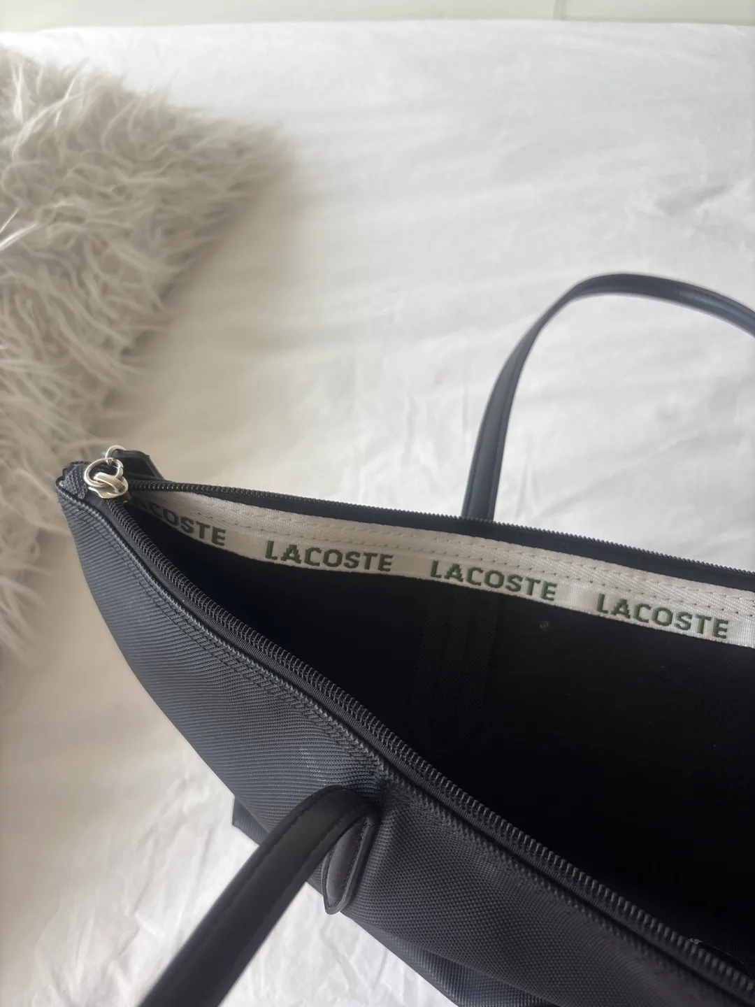 Lacoste Black Tote Bag image indicator(3)