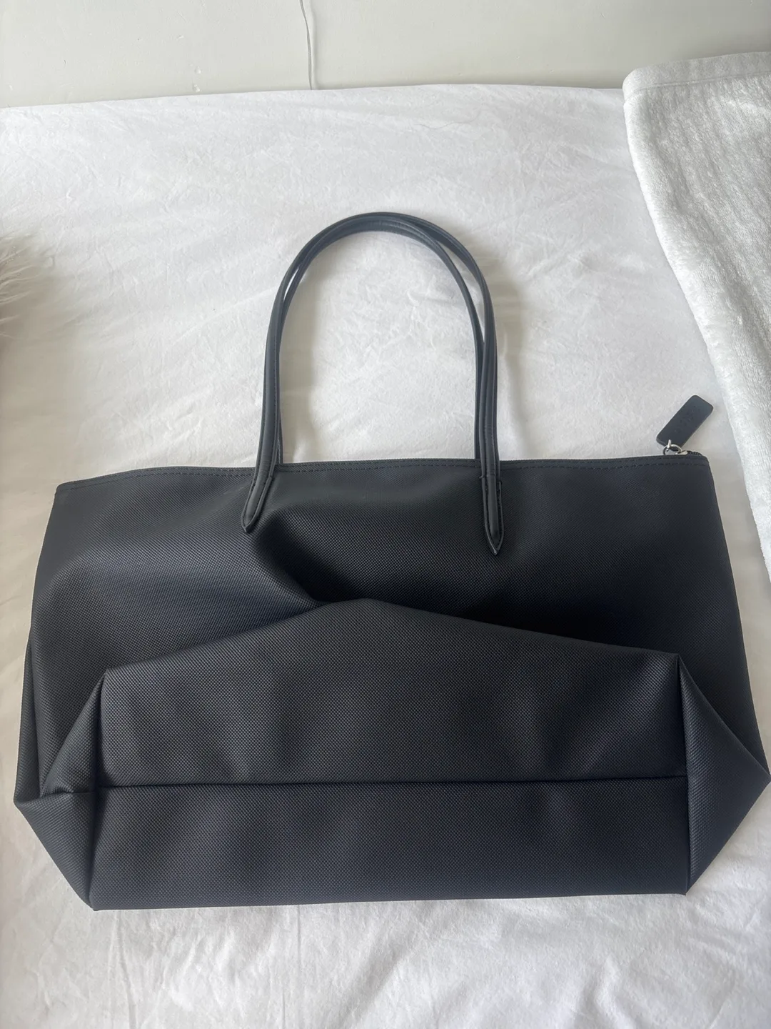 Lacoste Black Tote Bag image indicator(2)