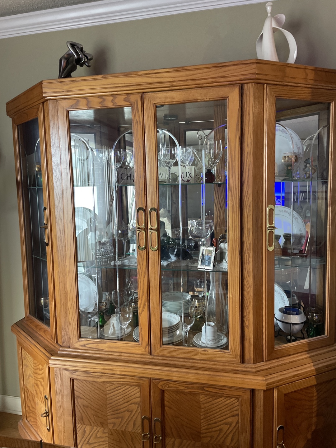 Curio Cabinet China Hutch