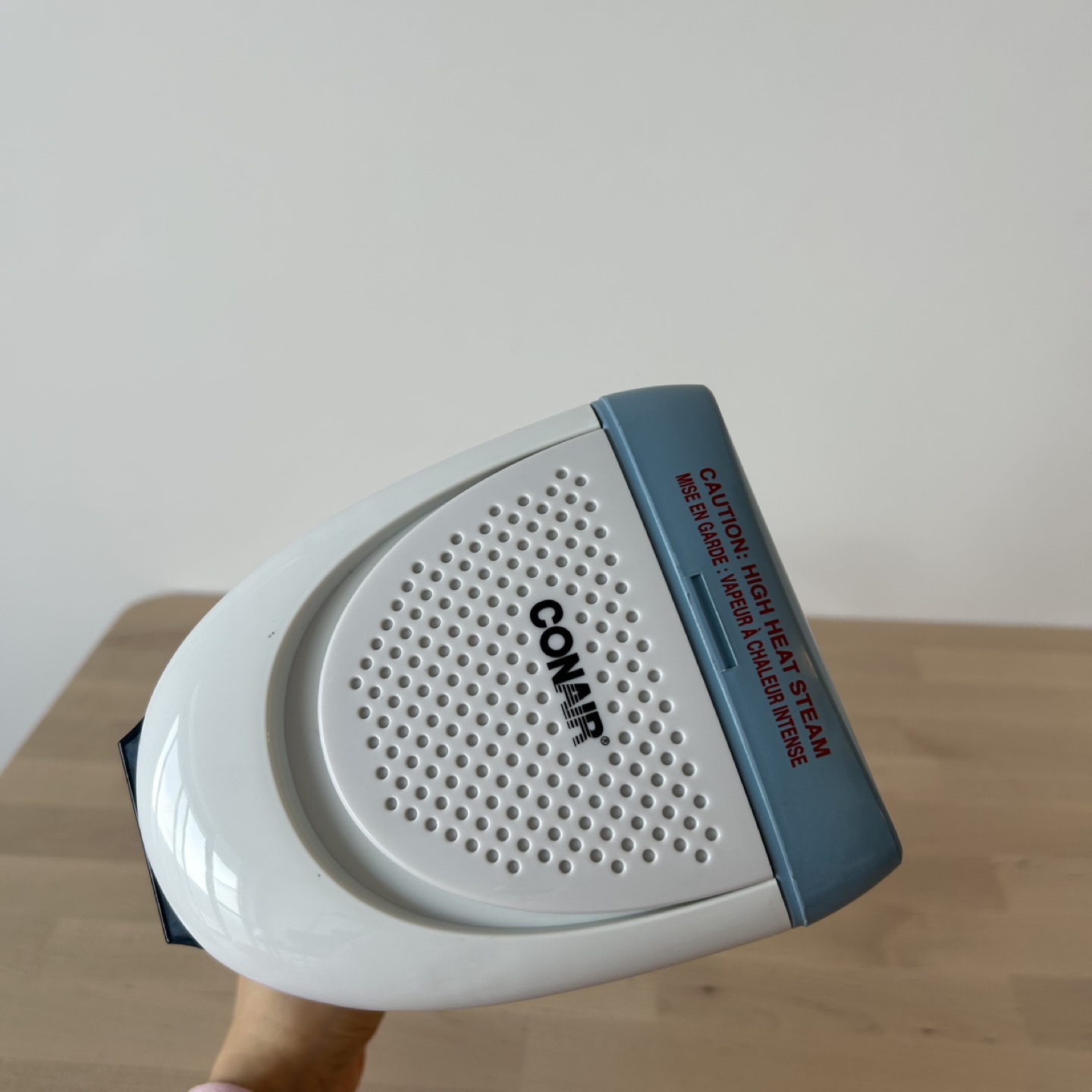 Conair handheld steamer - photo 2