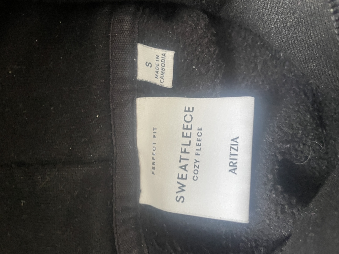 Aritzia Cozy Fleece Hoodie - Size Small - photo 3