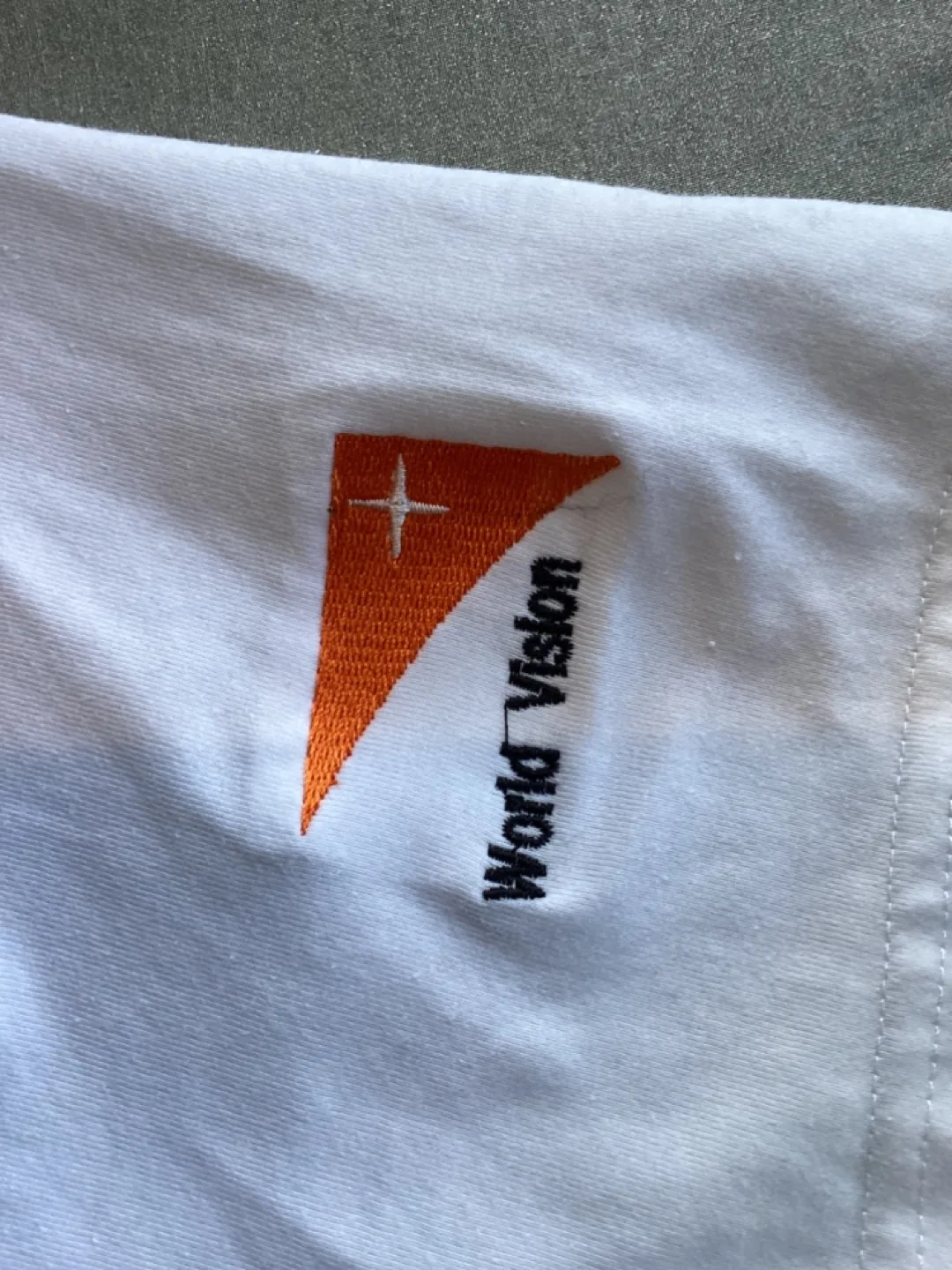 MENS/LADIES  WORLD VISION WHITE T-SHIRT image indicator(3)