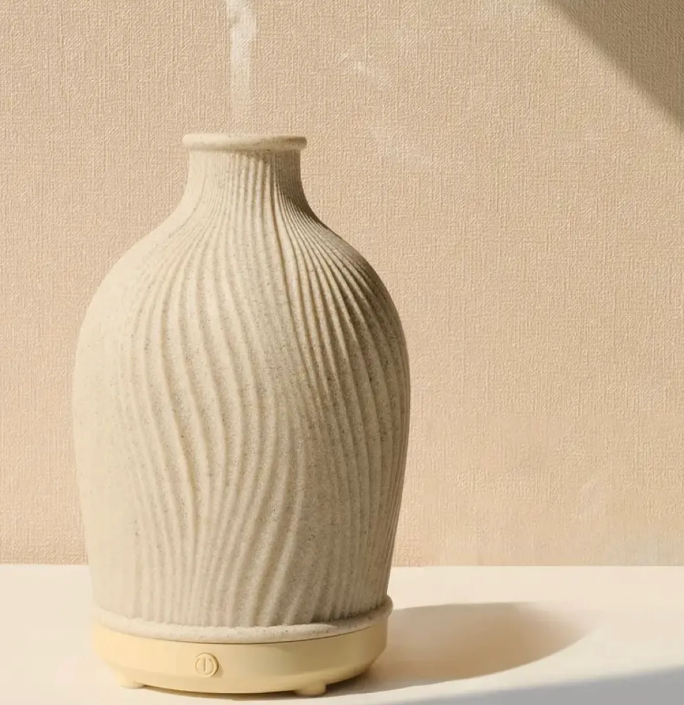 Resin Ultrasonic Aroma Diffuser Humidifier (Beige, Wave Pattern) image indicator(4)