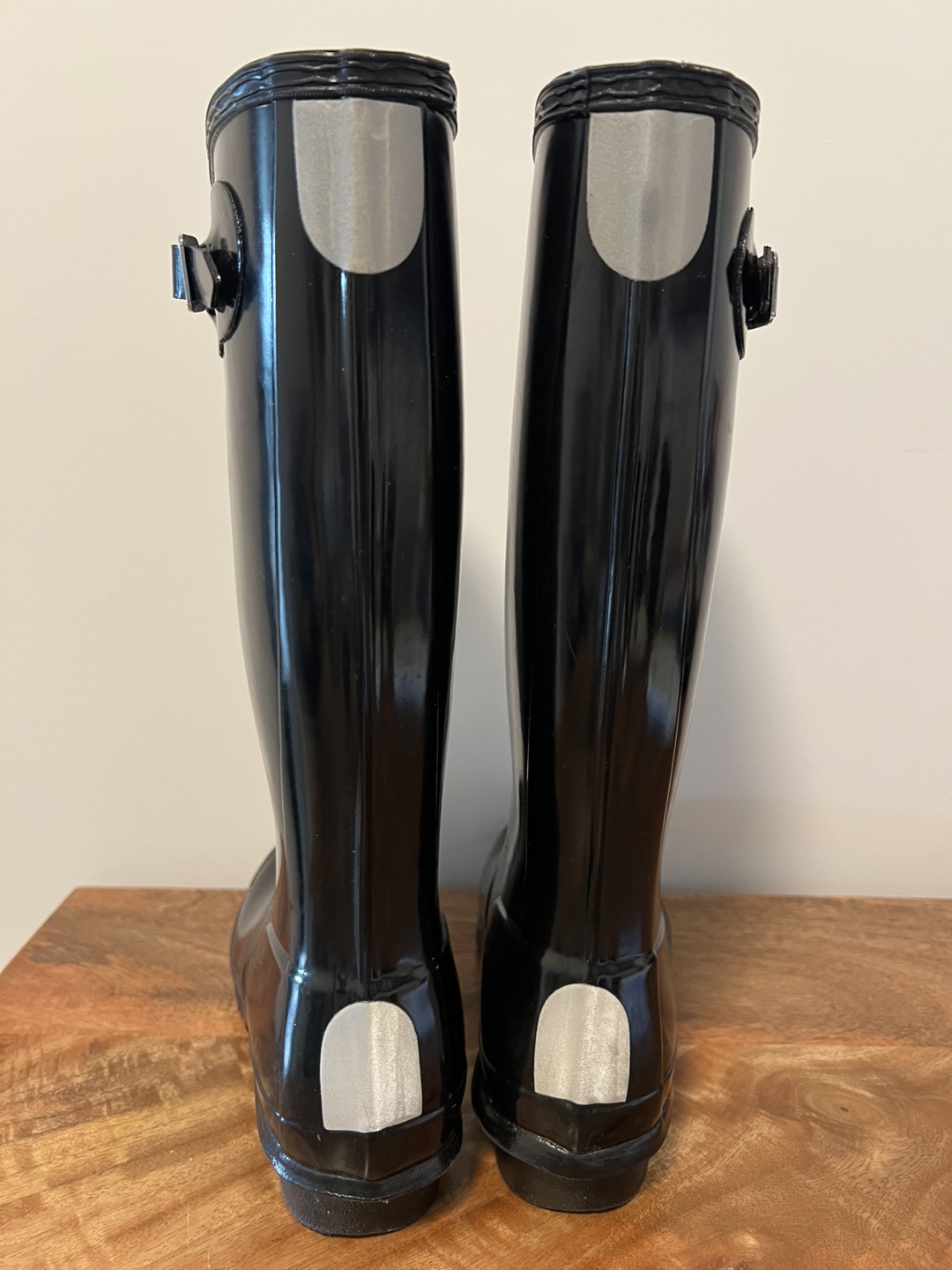 Hunter Glossy Black Rain Boots size 6/Girls 5/Boys - photo 2