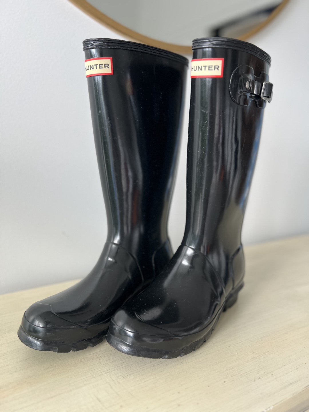 Hunter Glossy Black Rain Boots size 6/Girls 5/Boys - photo 3