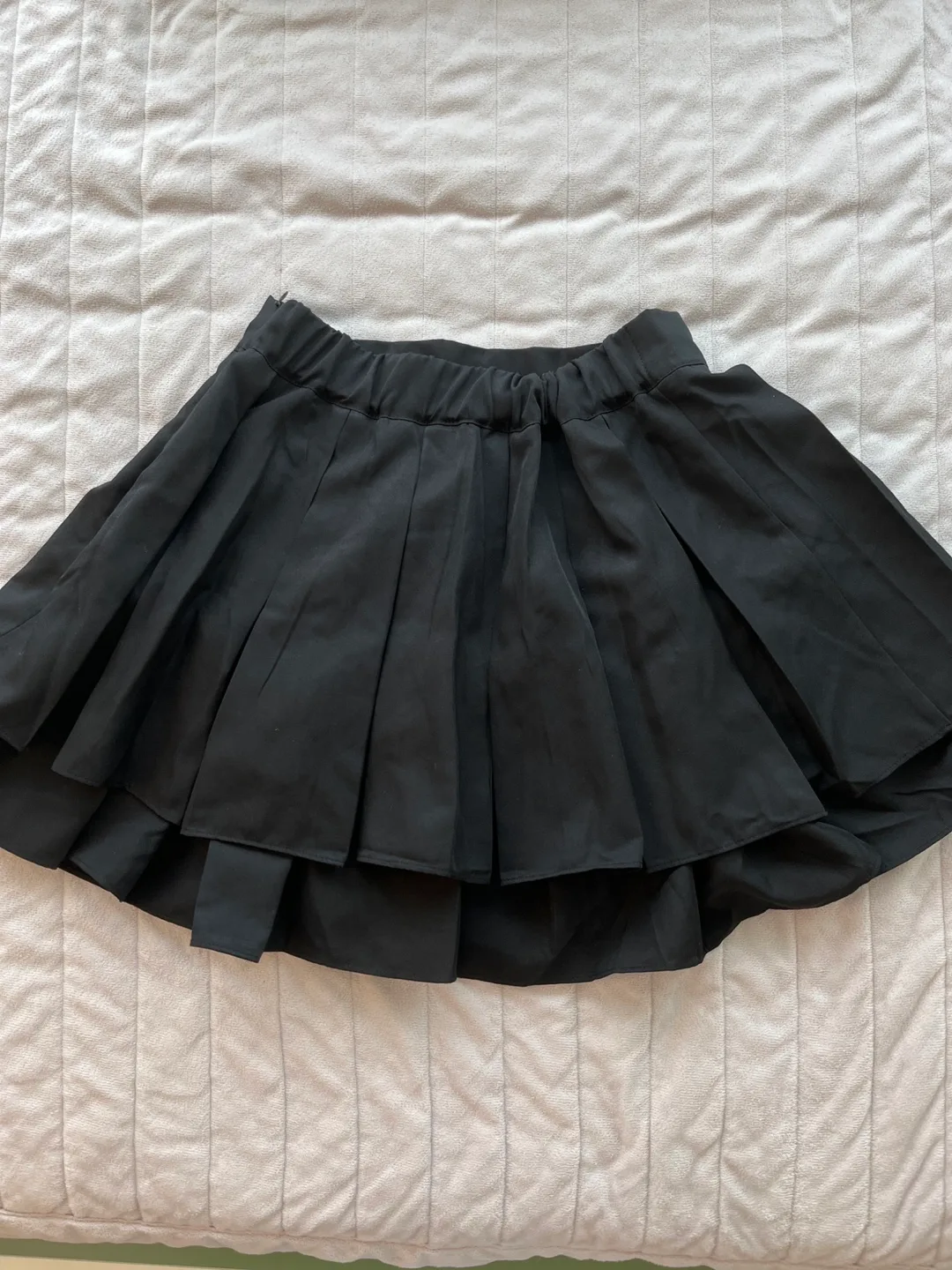 Black Pleated Mini Skirt image indicator(2)