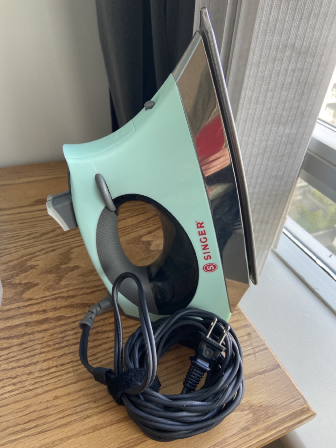 Singer Steam Iron - Mint Green - photo 3