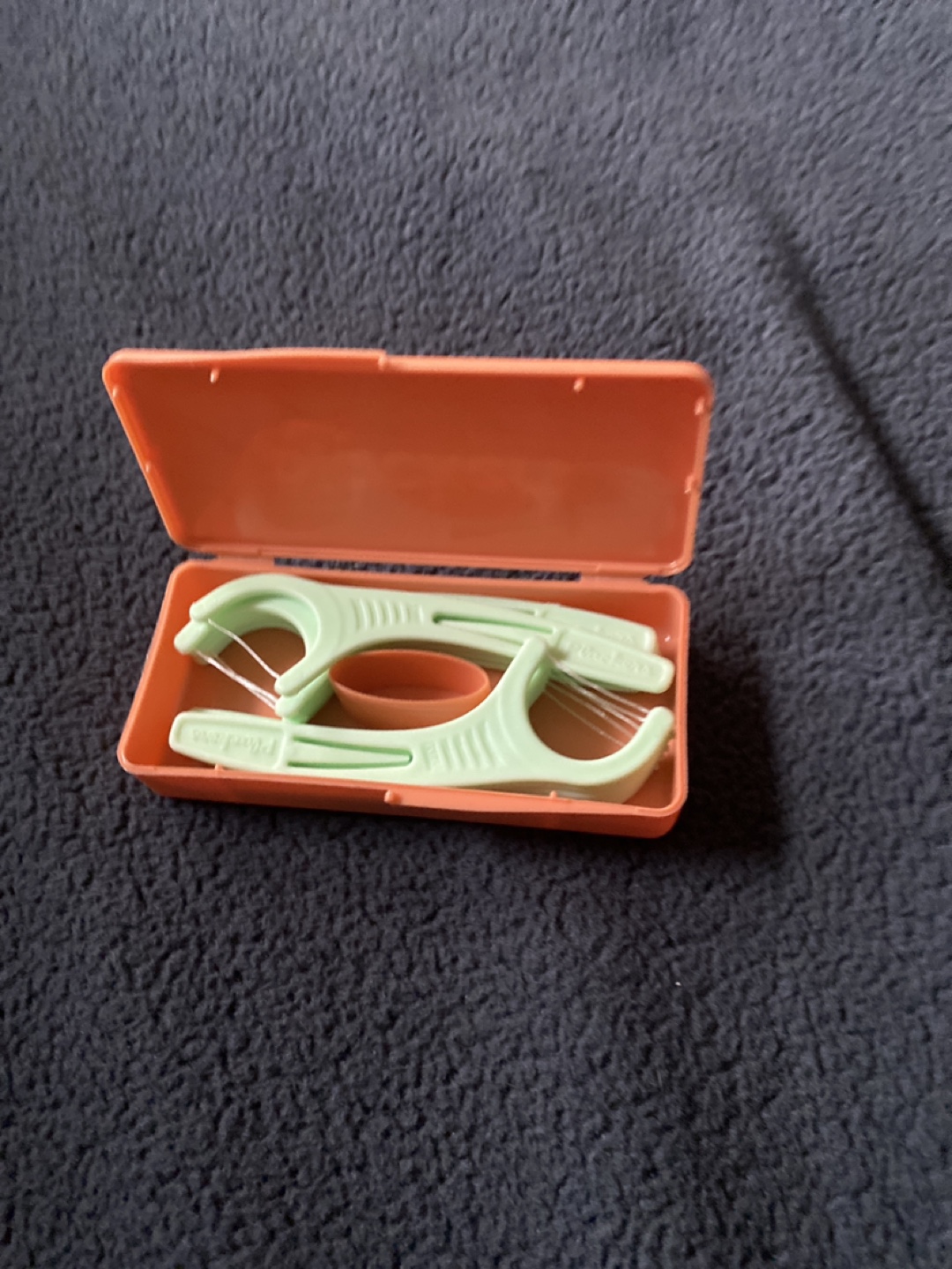 Plackers Portable Floss Picks #freecycle - photo 2