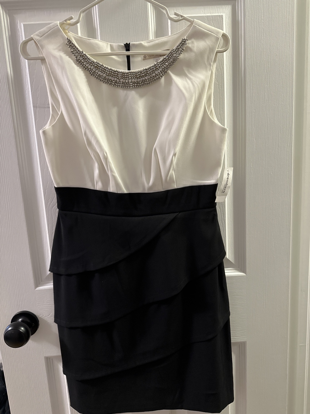Sleeveless Two-Tone Dress