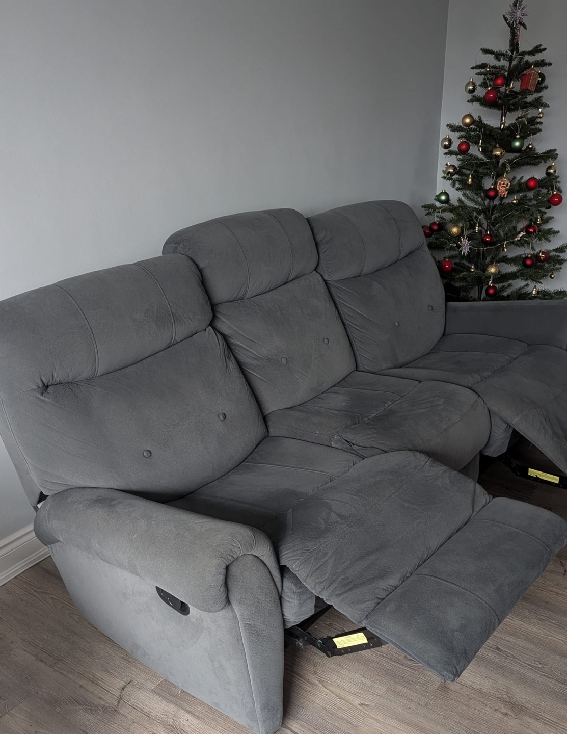 Grey Recliner Sofa - photo 2