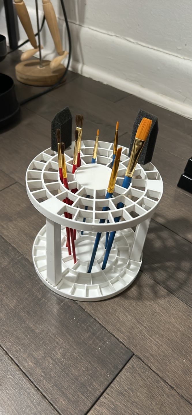 Paint Brush Organizer with Assorted Brushes