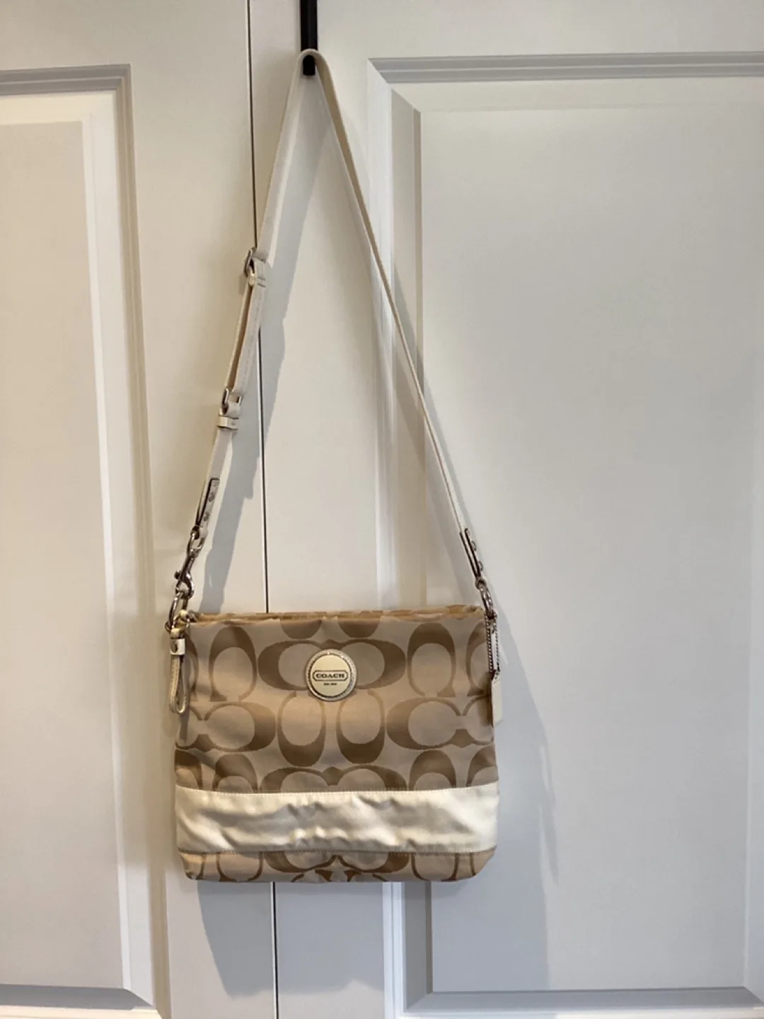 COACH CROSSBODY BAG thumbnail