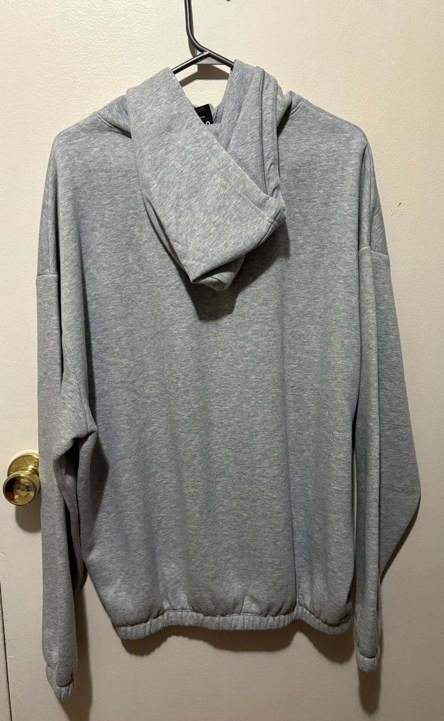 Oakley Seventy-Five Lunaformic  Hoodie - Size Medium image indicator(2)