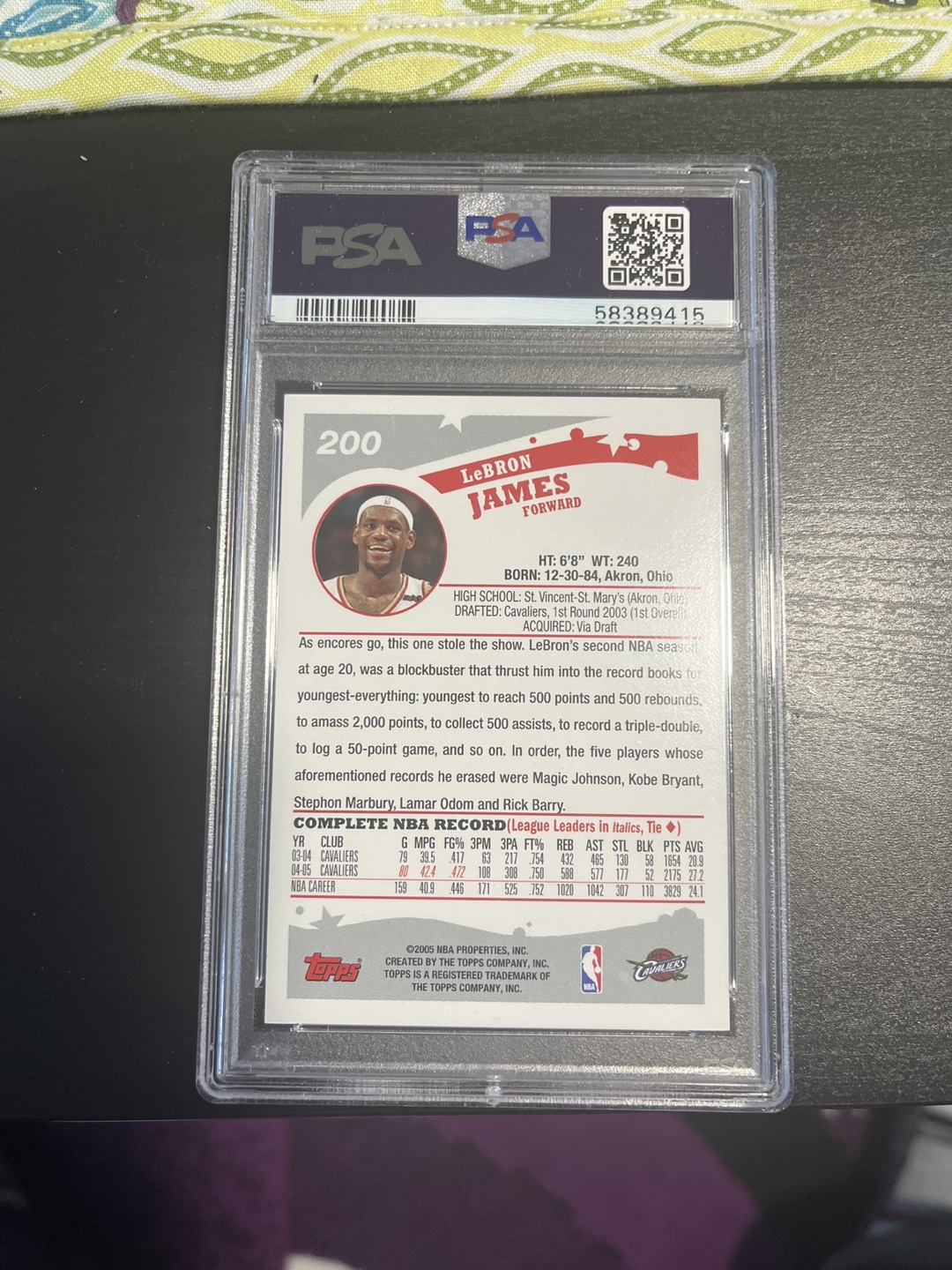 2005 Topps Lebron James Card #200 PSA 9 - photo 2