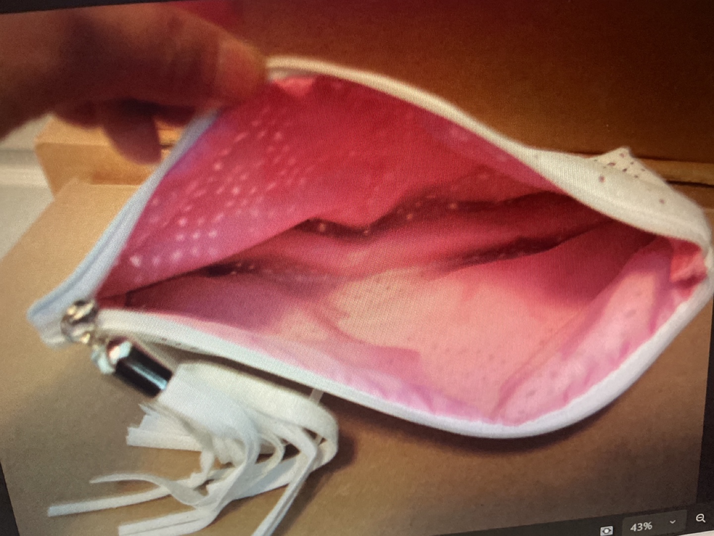 Cut Cosmetic Bags with Tassels - photo 4