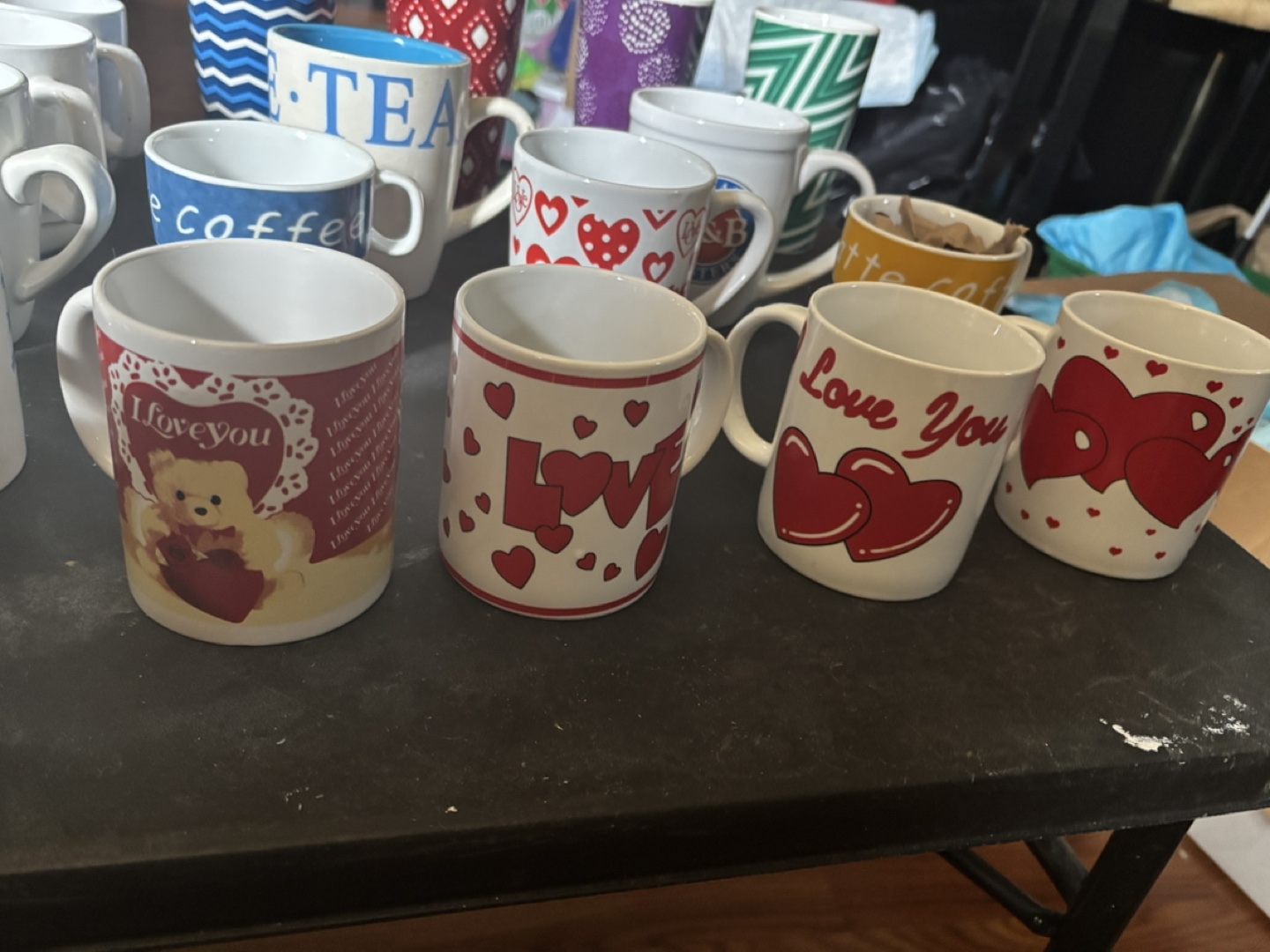 Lot of Coffee Mugs and Pasta Maker - photo 5
