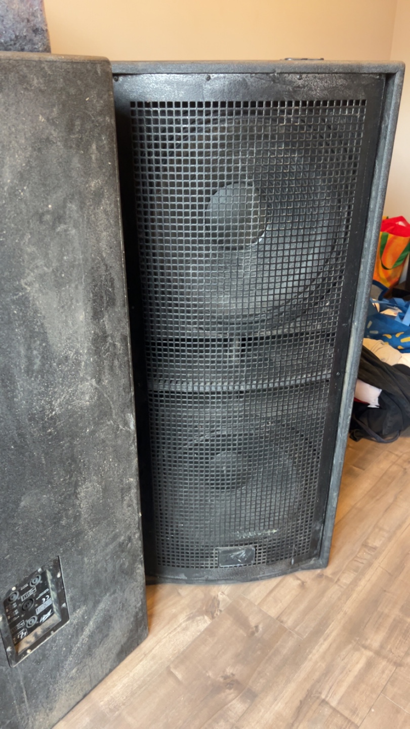 Peavey subwoofer speaker - photo 3