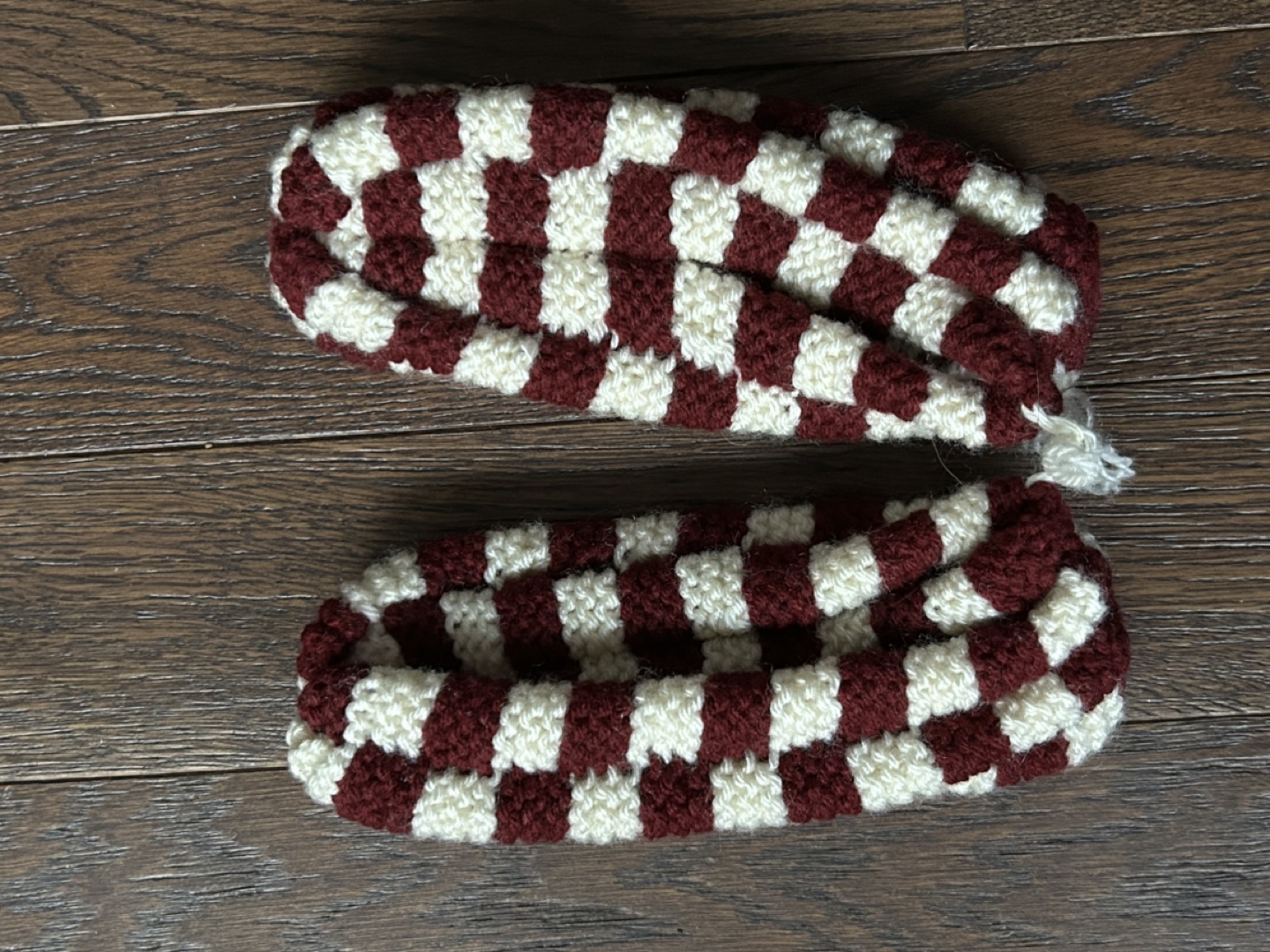 Hand-Knitted Checkered Slippers - Variety of Colours - photo 2