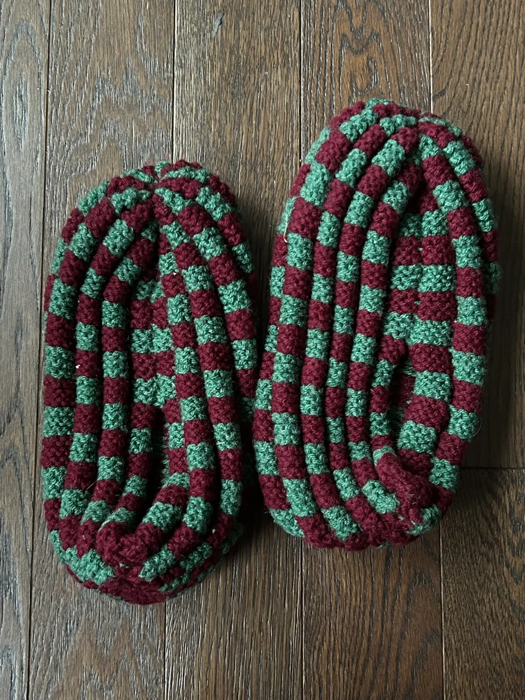 Hand-Knitted Checkered Slippers - Variety of Colours image indicator(4)