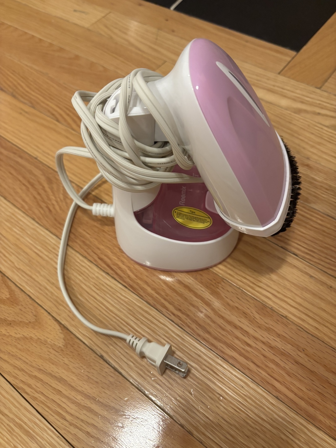 Reemix Handheld Steamer - photo 3