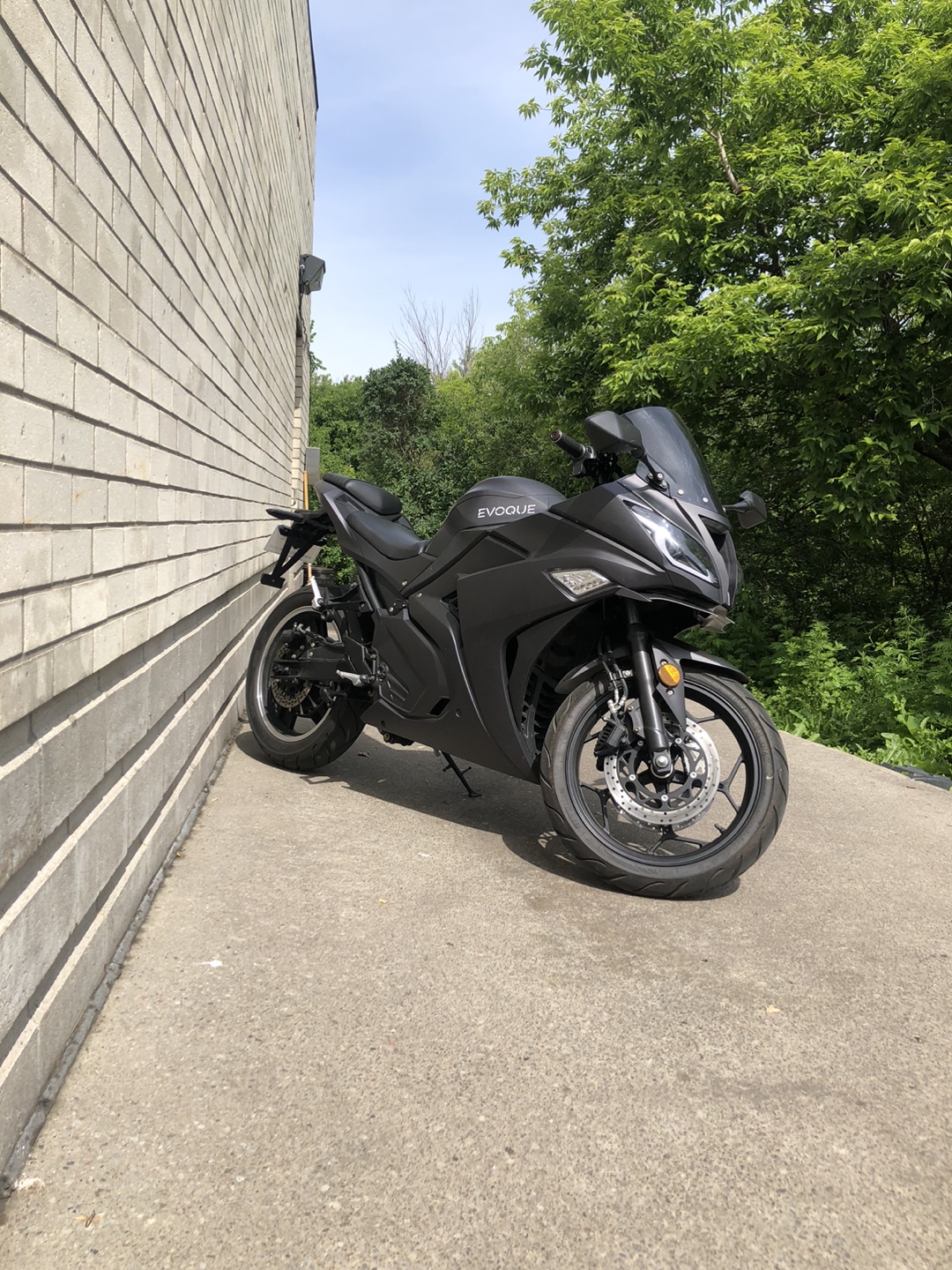 2024 Evoque Electric Motorcycle - photo 3