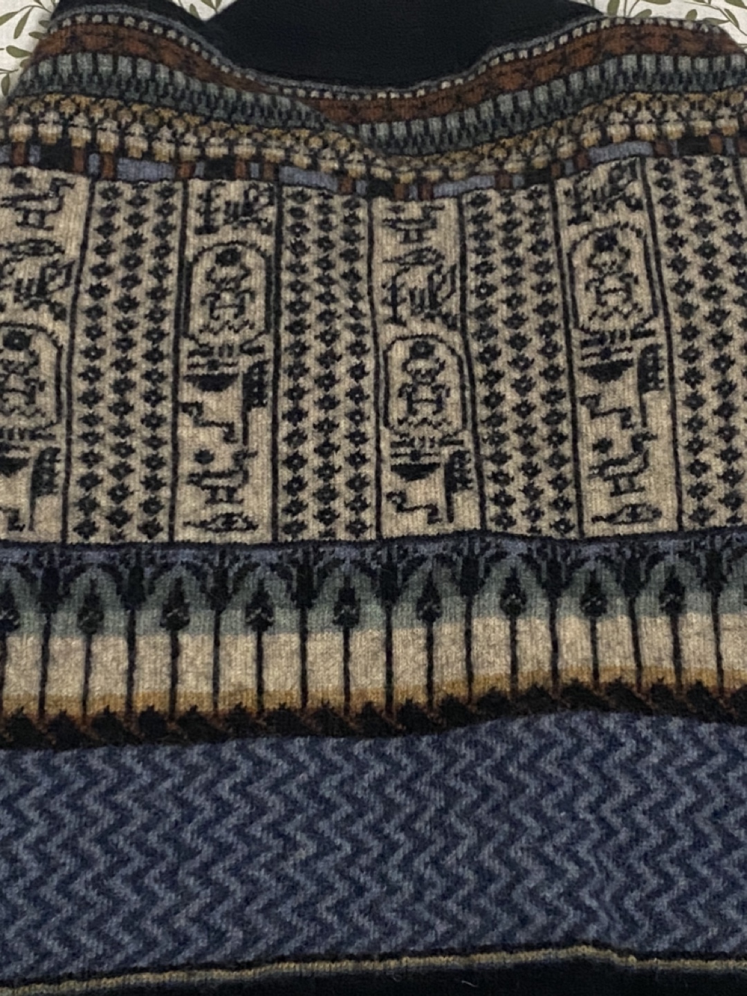 Vintage Knit Cardigan Sweater - photo 3