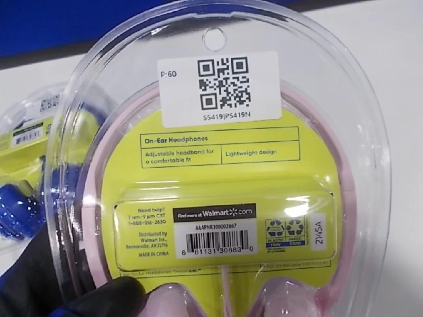 35 Onn. On-Ear Headphones - Pink & Blue (Case of 35 pieces) image indicator(5)