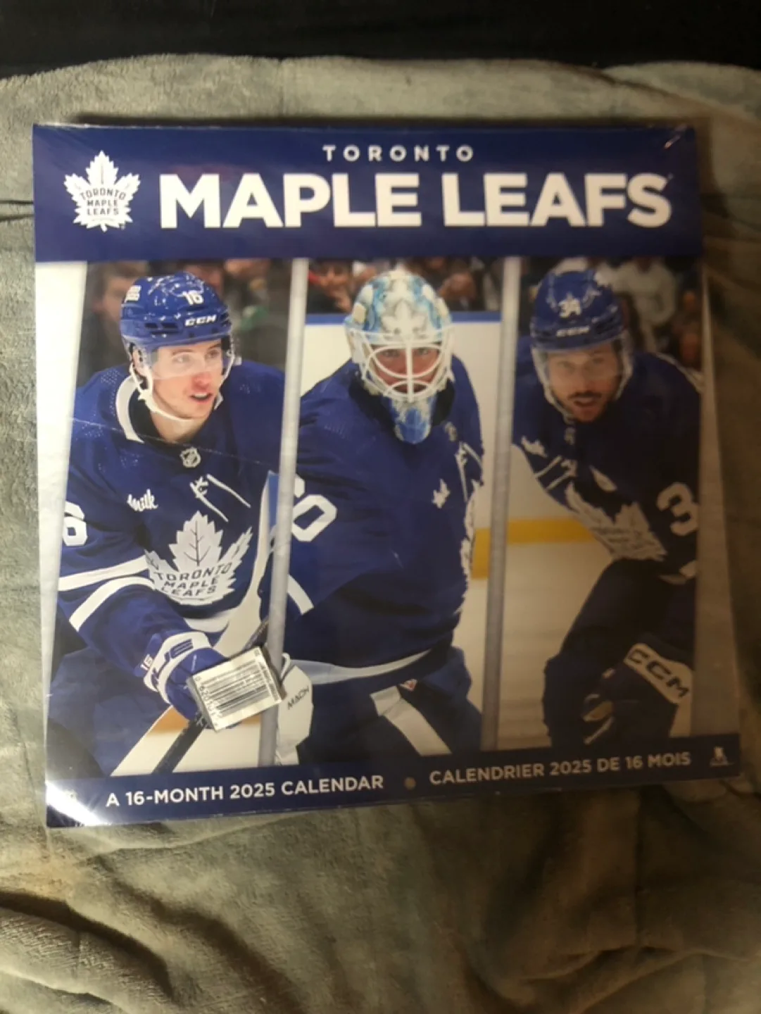 Toronto Maple Leafs Gift Bundle image indicator(4)