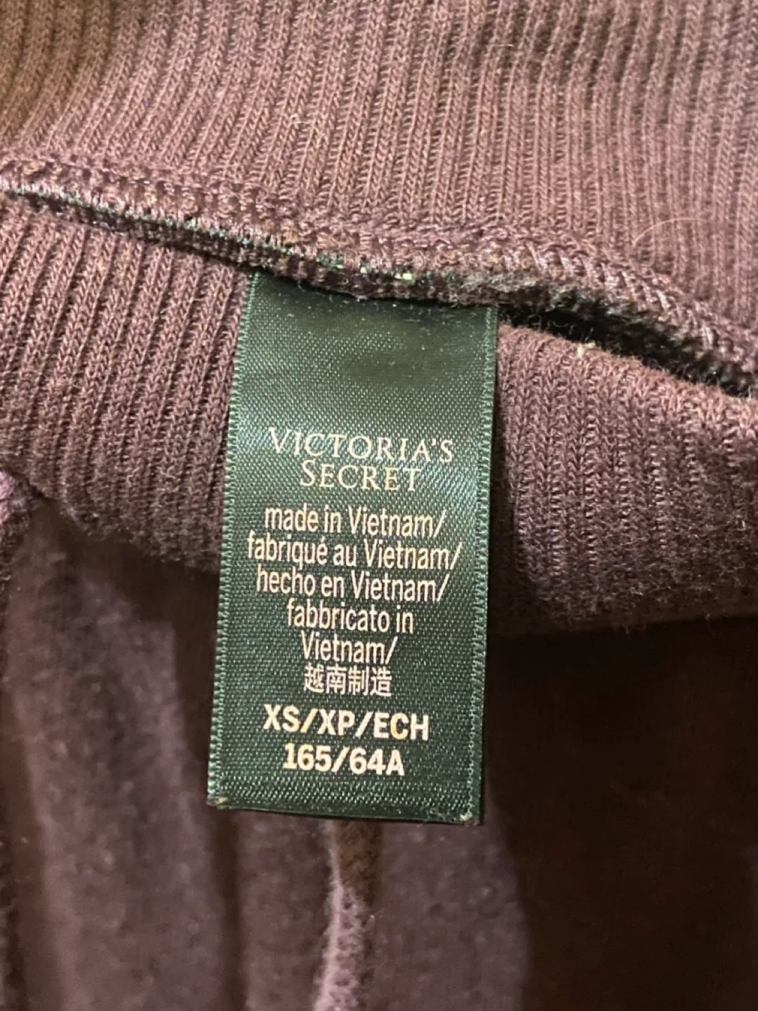 Victoria’s Secret set crew neck sweatshirt & sweatpants  szXS/S image indicator(10)