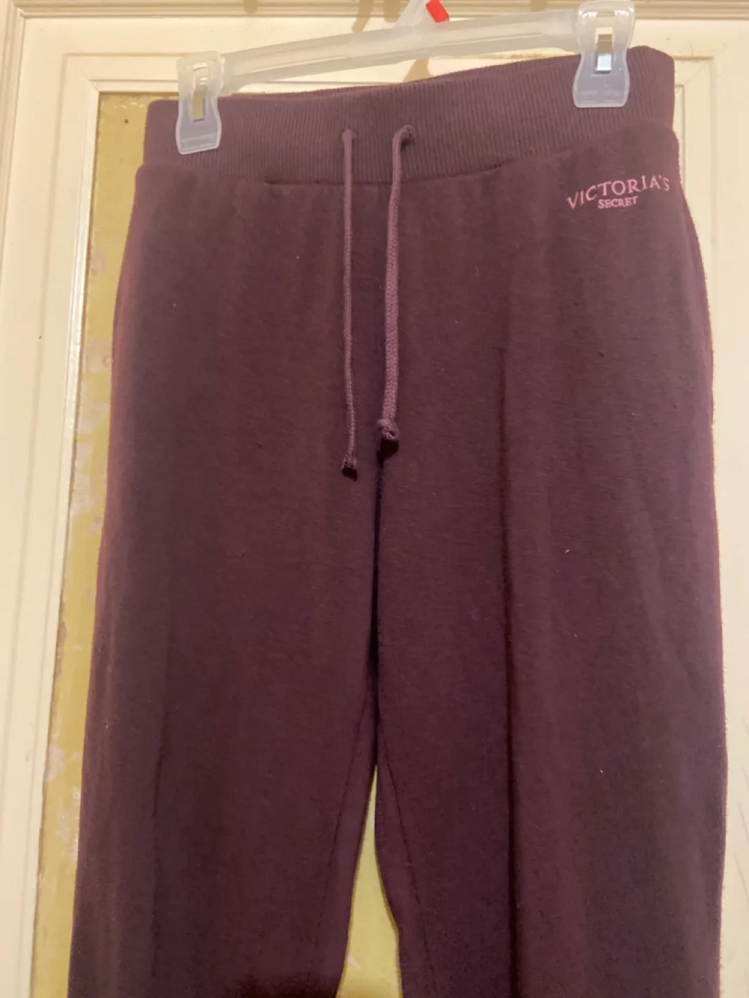 Victoria’s Secret set crew neck sweatshirt & sweatpants  szXS/S image indicator(8)
