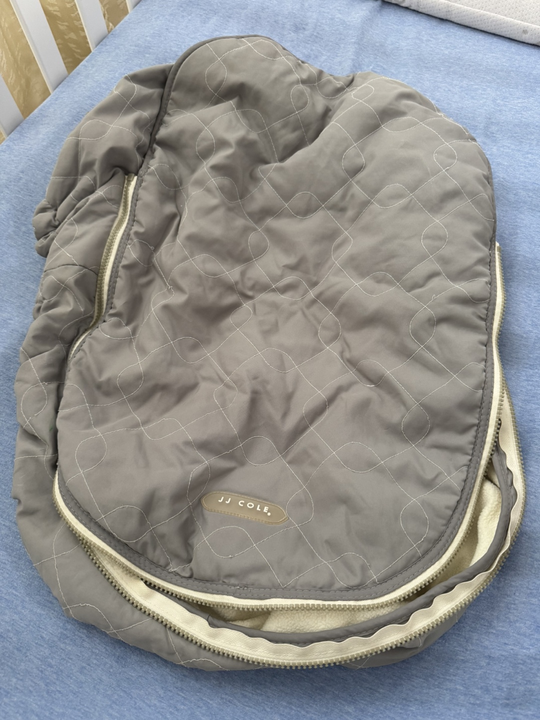 JJ Cole Car Seat Cover - Grey