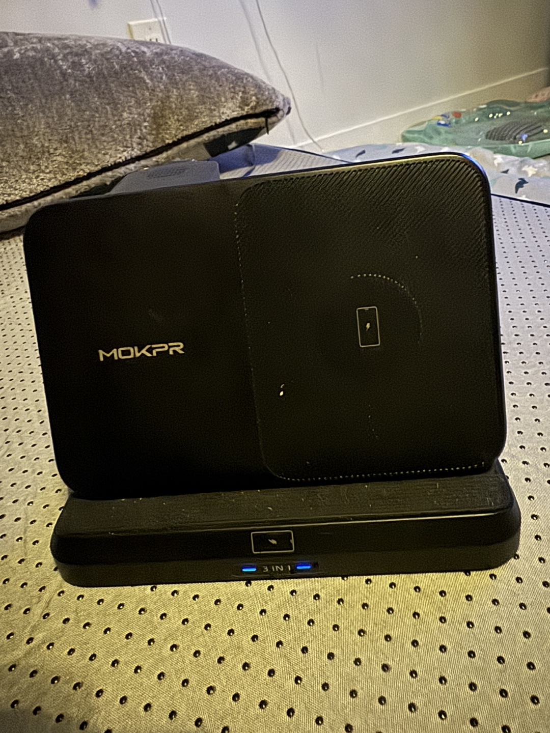 Wireless Charger Station - photo 2