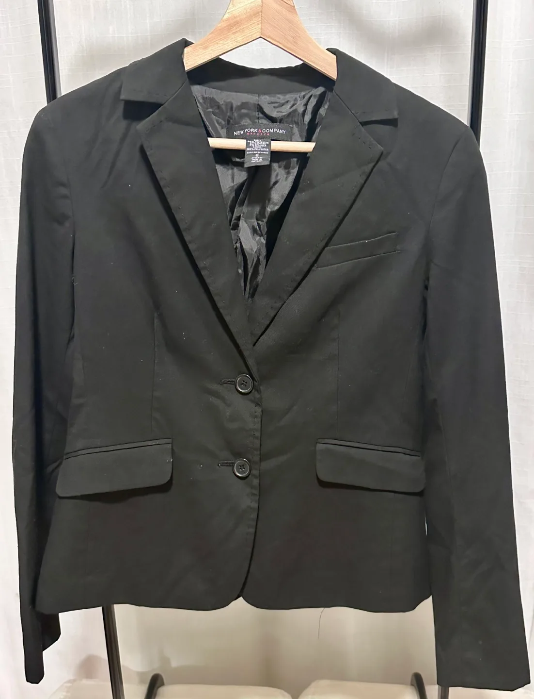 New York & Company Women's Black Blazer Size 6 thumbnail