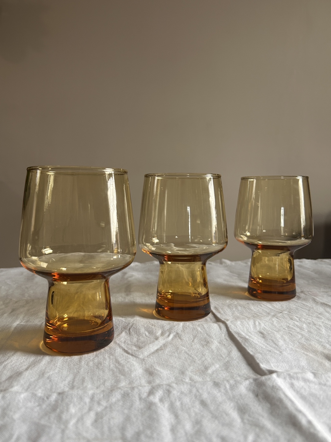 Set of Three Amber Tumblers - photo 2