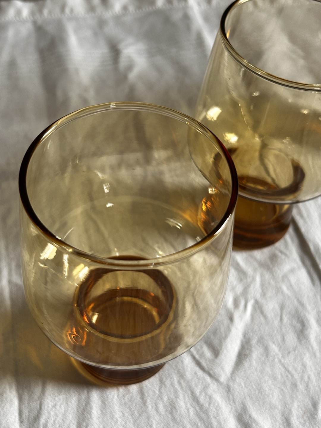 Set of Three Amber Tumblers - photo 5