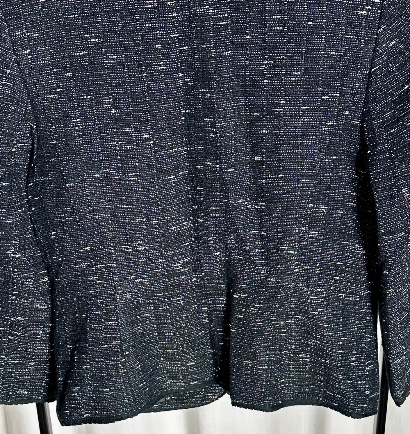 Ann Taylor Petite Black & White Tweed Jacket Size 2P image indicator(9)