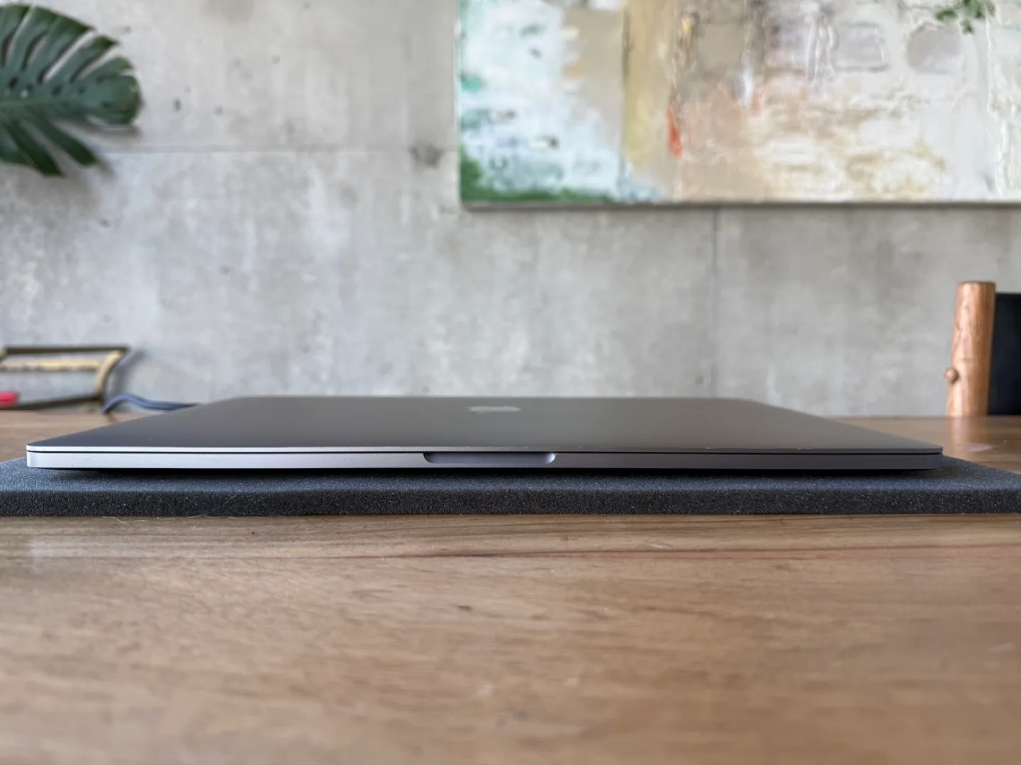 Apple MacBook Pro 15” A1990 | i7 2.6GHz | 32GB | 1TB SSD image indicator(8)