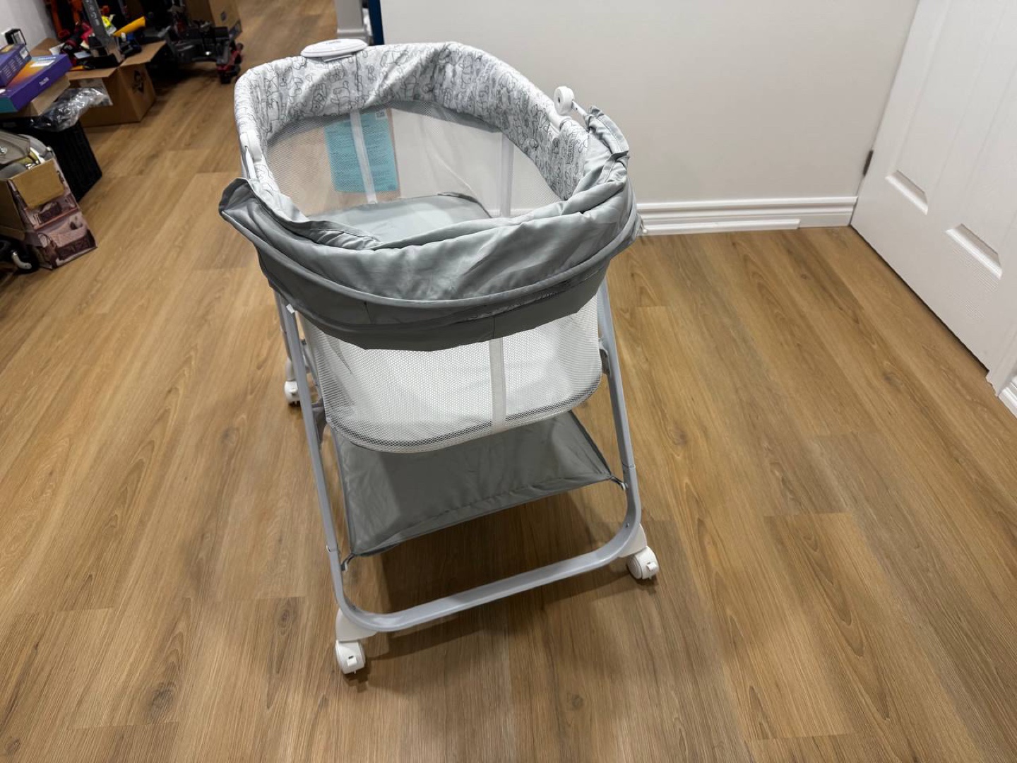 Bright Starts Winnie the Pooh Slumber Party Bassinet - photo 3