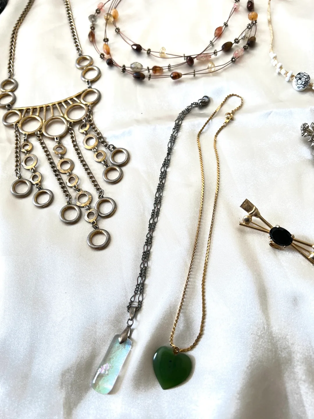 Big Jewellery Lot! Necklaces, Bracelets, Rings, Earrings, More! image indicator(9)